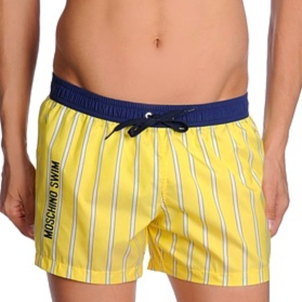 MOSCHINO SWIM TRUNKS SIZE 32